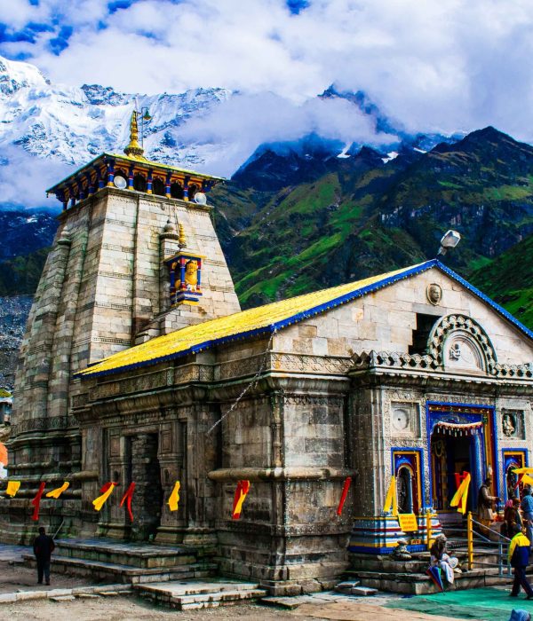 Kedarnath_Temple_in_Rainy_season